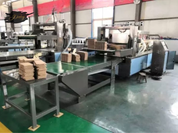 Automatic Box Partition Slotting Assembling Inserting Machine